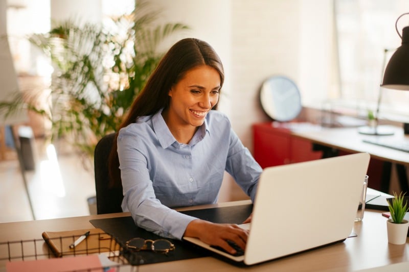 What AI Can Tell Us About Job Seeker Behavior